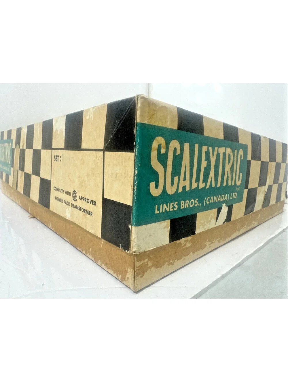 Vintage 1970 Tri-ang Scalextric C20 Dart C21 Cougar Slot Car Set Canada RUNS
